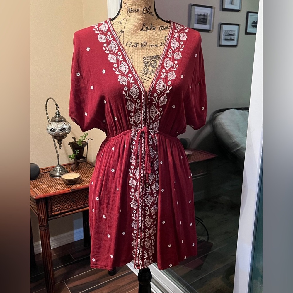 Chloe & Katie Size Small Burgundy Offers Welcome! See Pictures!